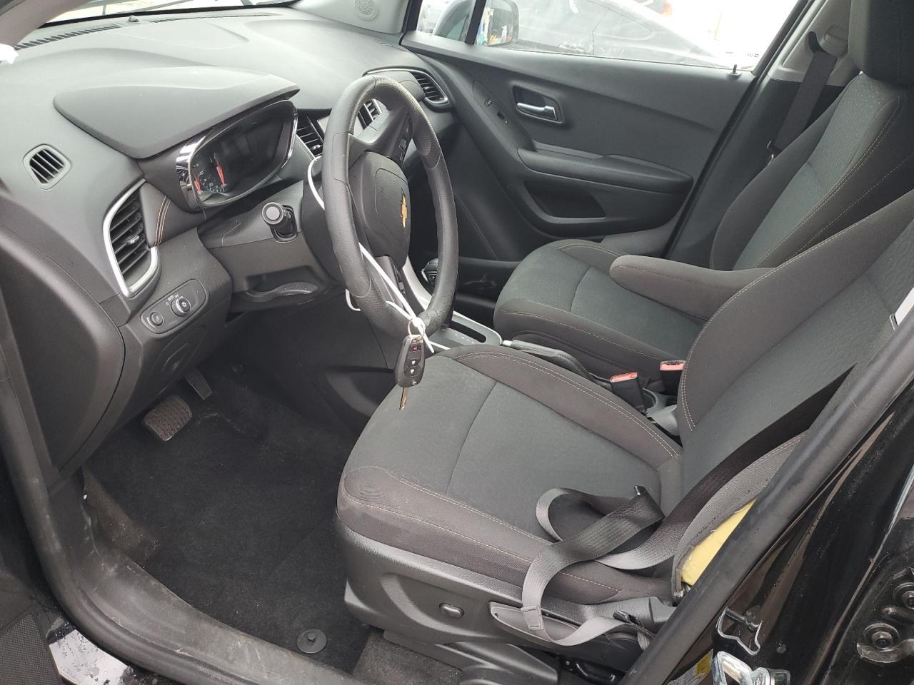 2022 Chevrolet Trax Ls - Image 7
