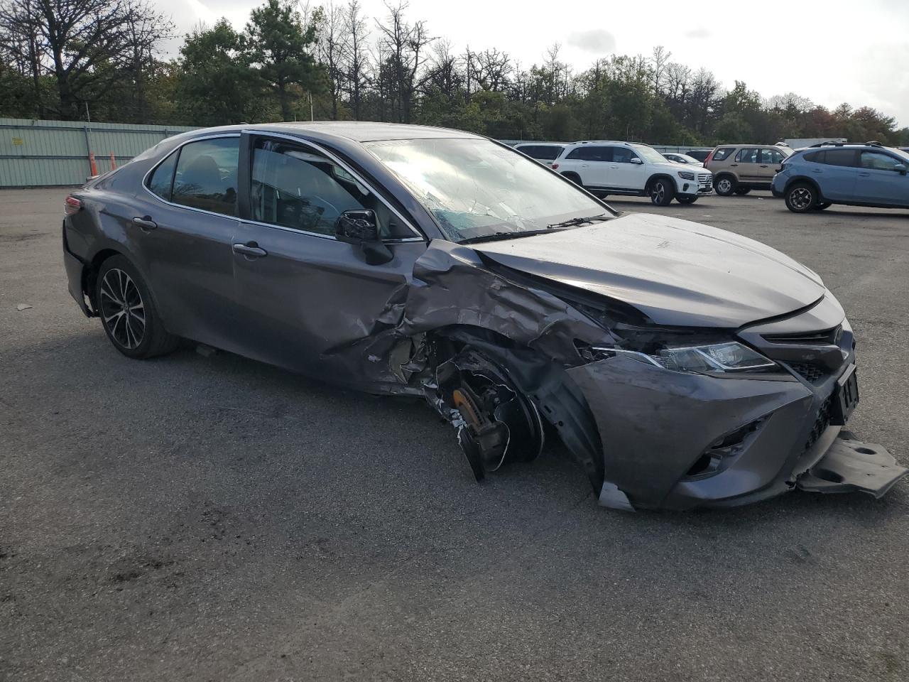 2019 Toyota Camry L - Фото 4
