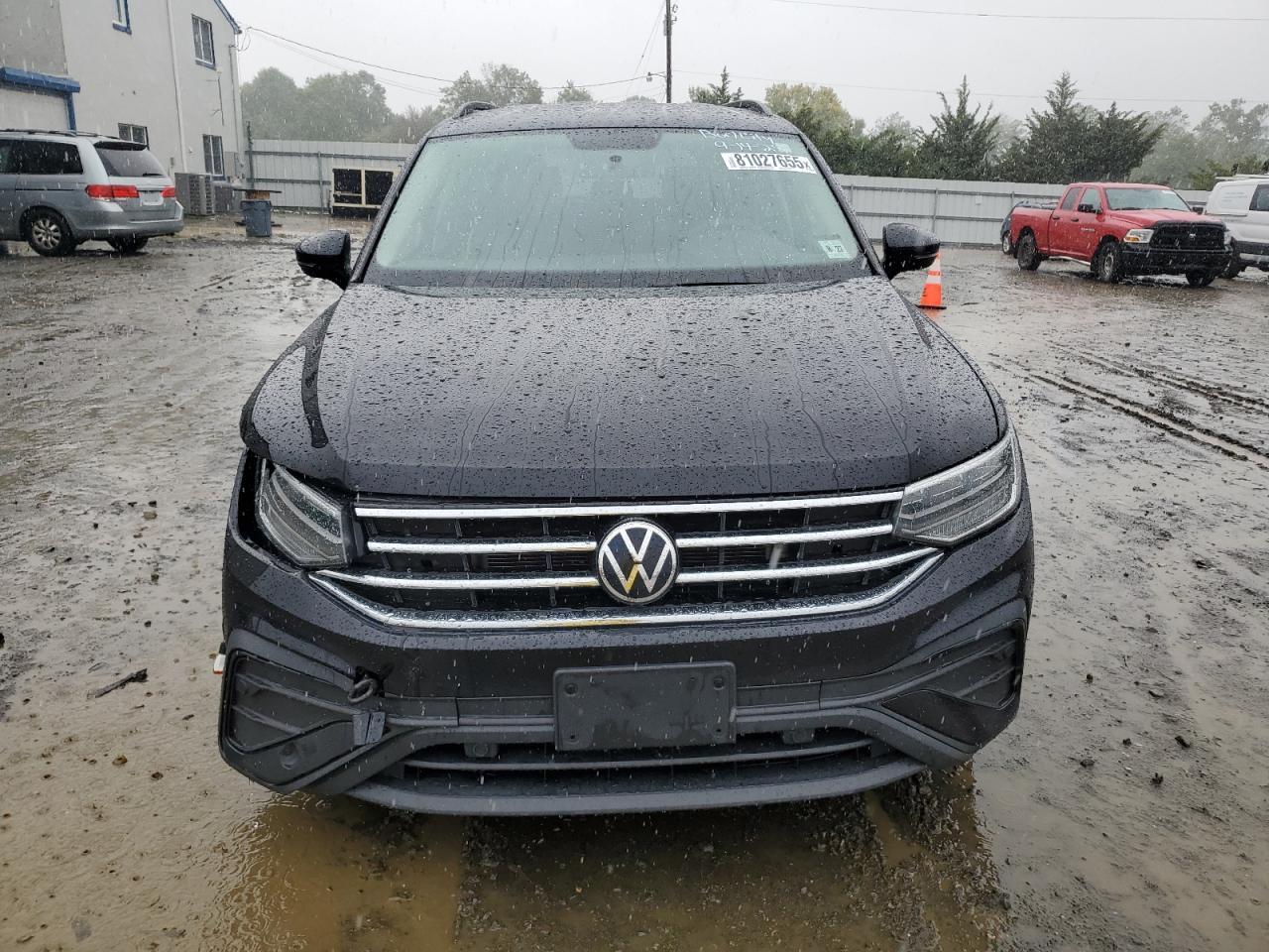 2022 Volkswagen Tiguan S - Фото 5