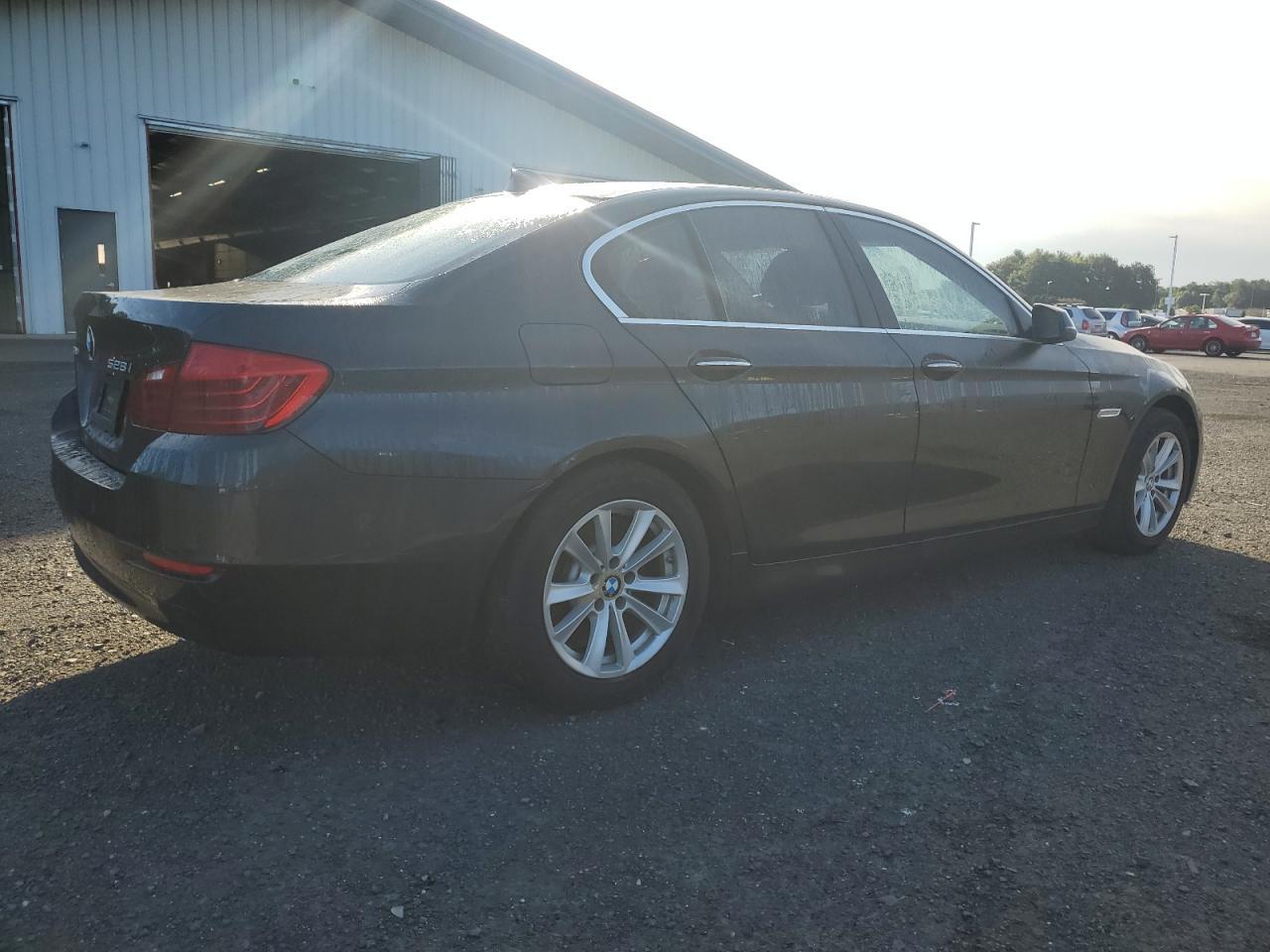 2015 BMW 528 Xi - Фото 3