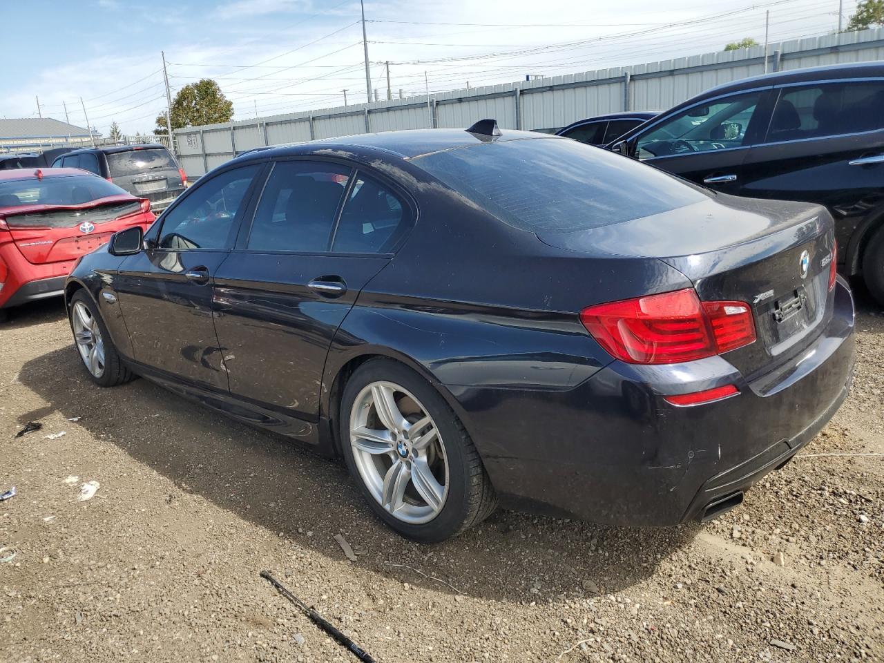 2013 BMW 550 Xi - Фото 2