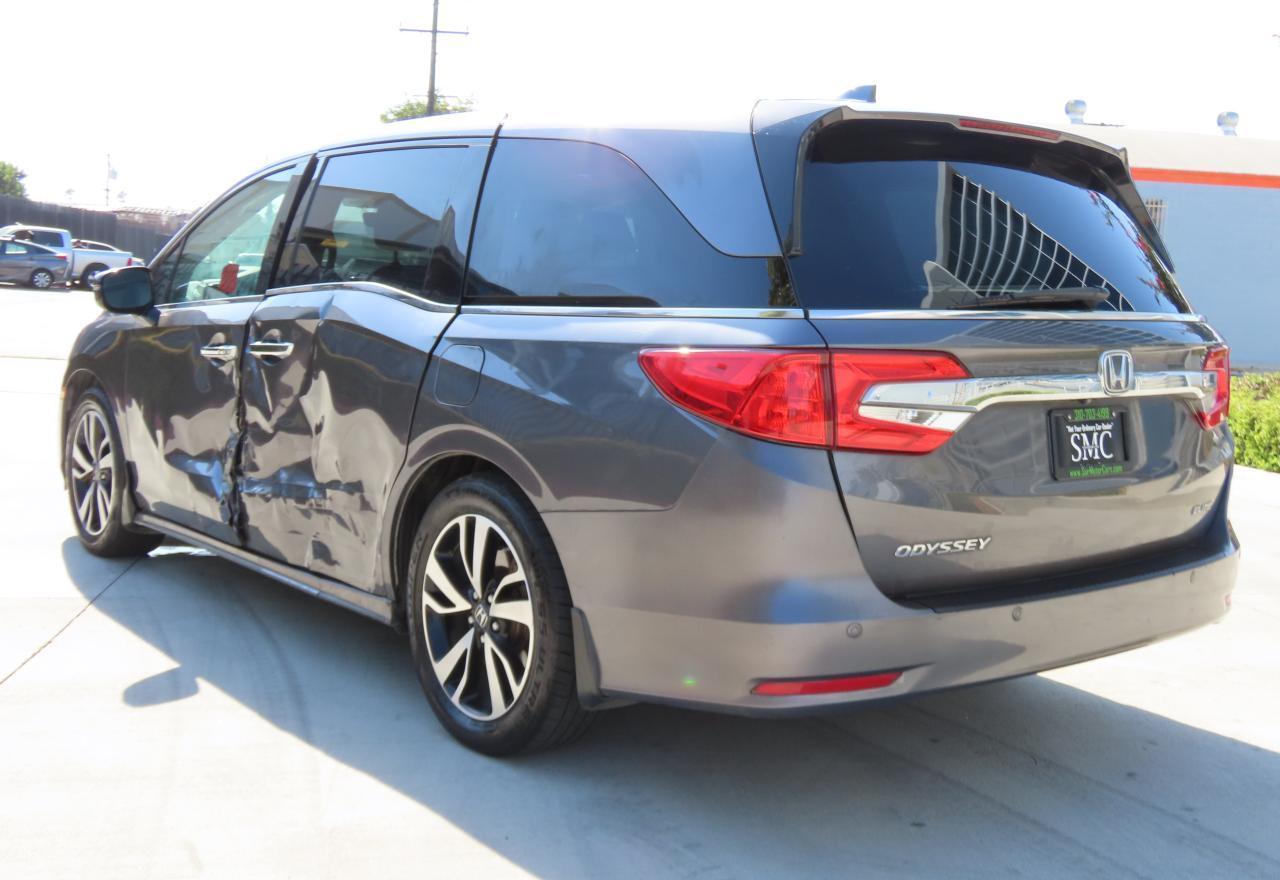 2018 Honda Odyssey Elite - Фото 4