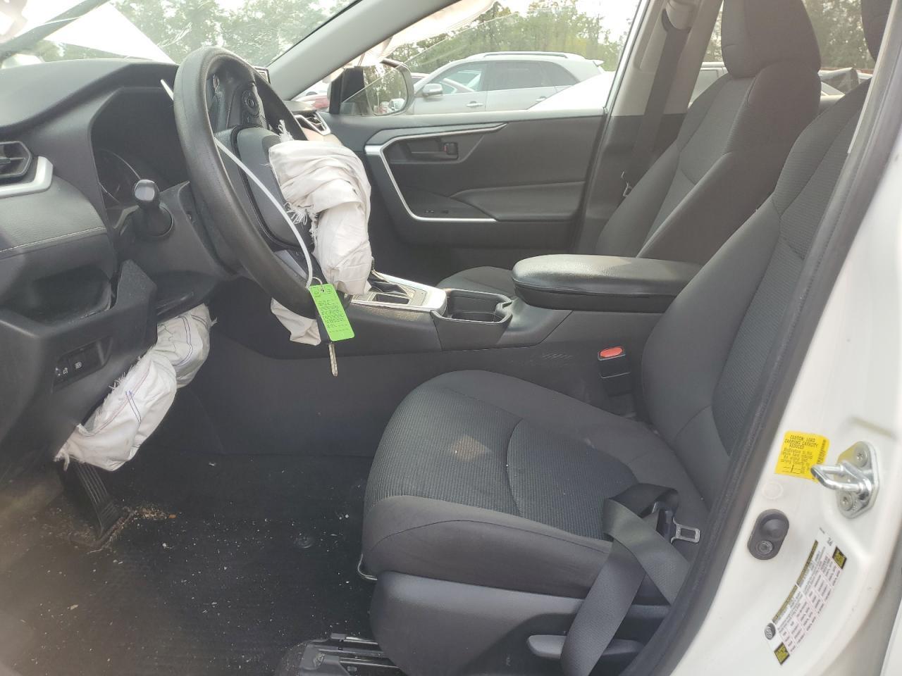 2021 Toyota Rav4 Le - Фото 7