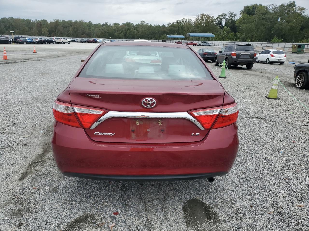 2017 Toyota Camry Le - Фото 6