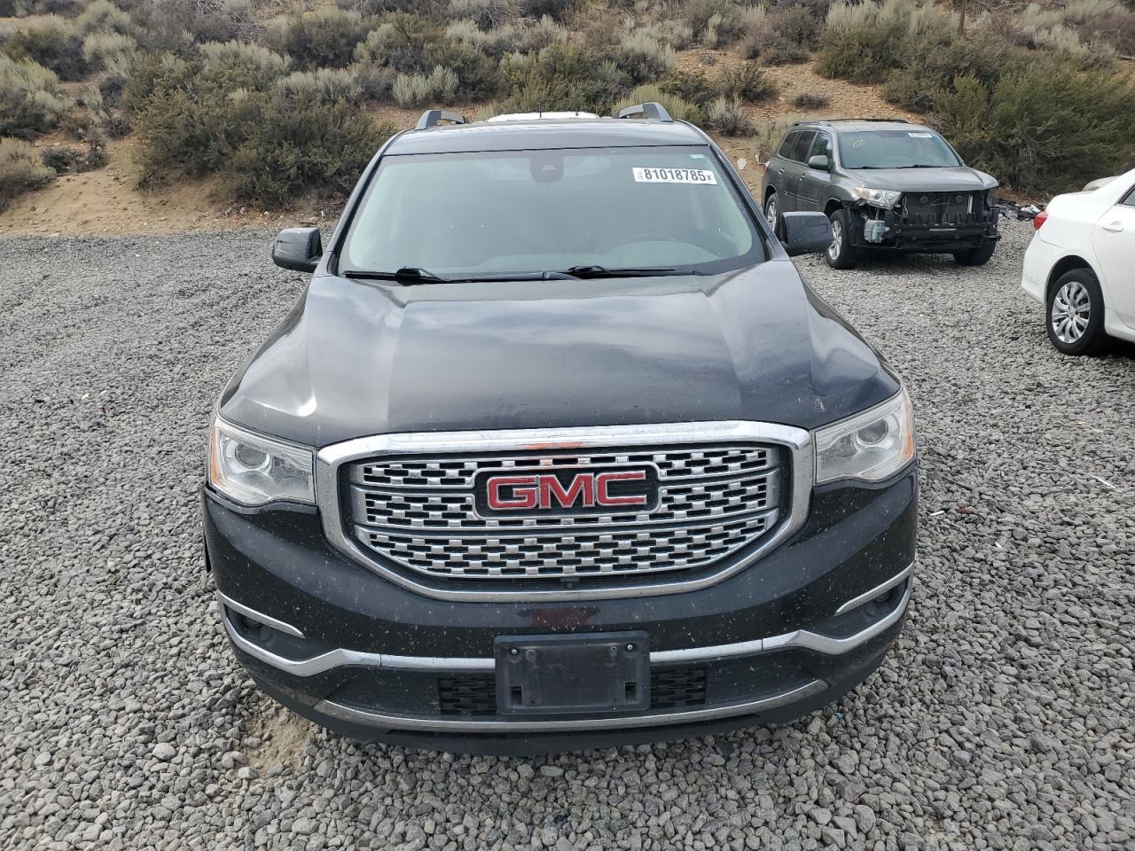 2017 GMC Acadia Denali - Фото 5