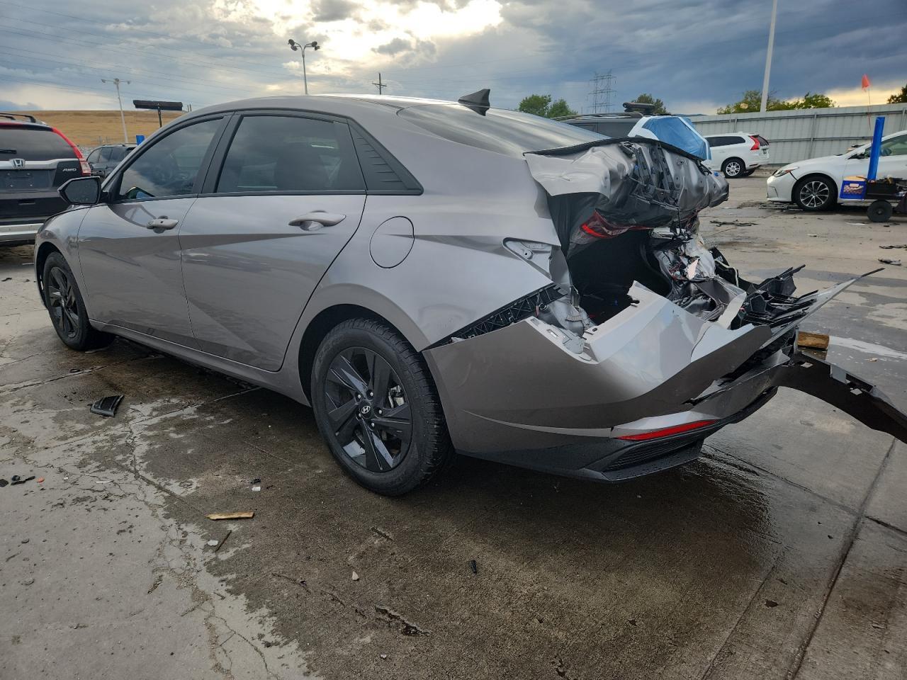 2023 Hyundai Elantra Blue - Image 2