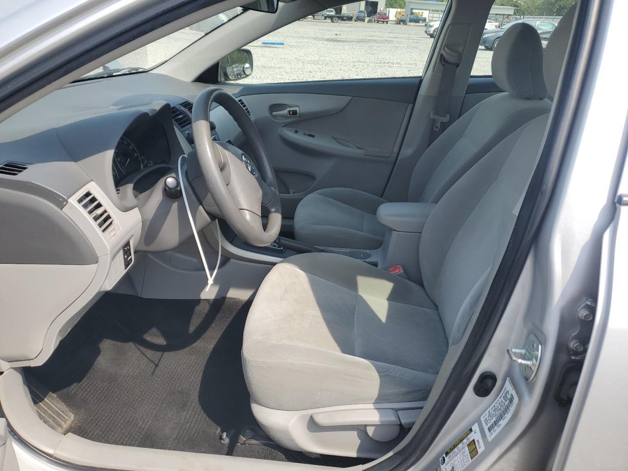 2009 Toyota Corolla Le - Фото 7