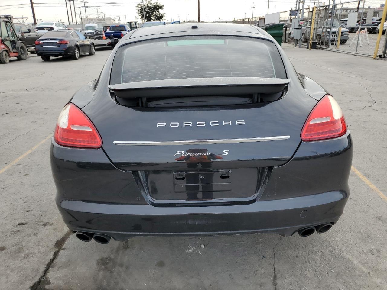 2010 Porsche Panamera S - Фото 6