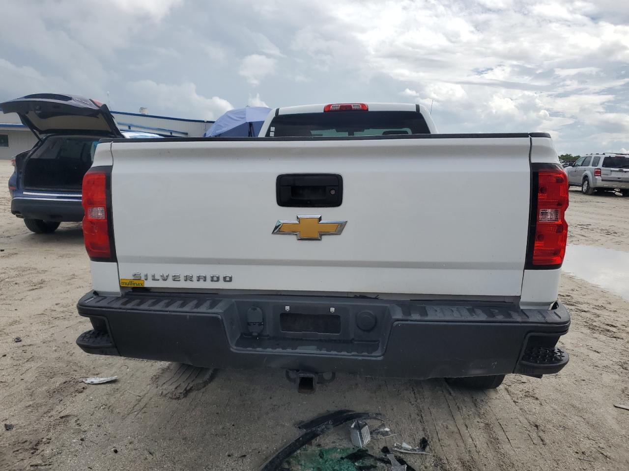 2017 Chevrolet Silverado K1500 - Фото 6