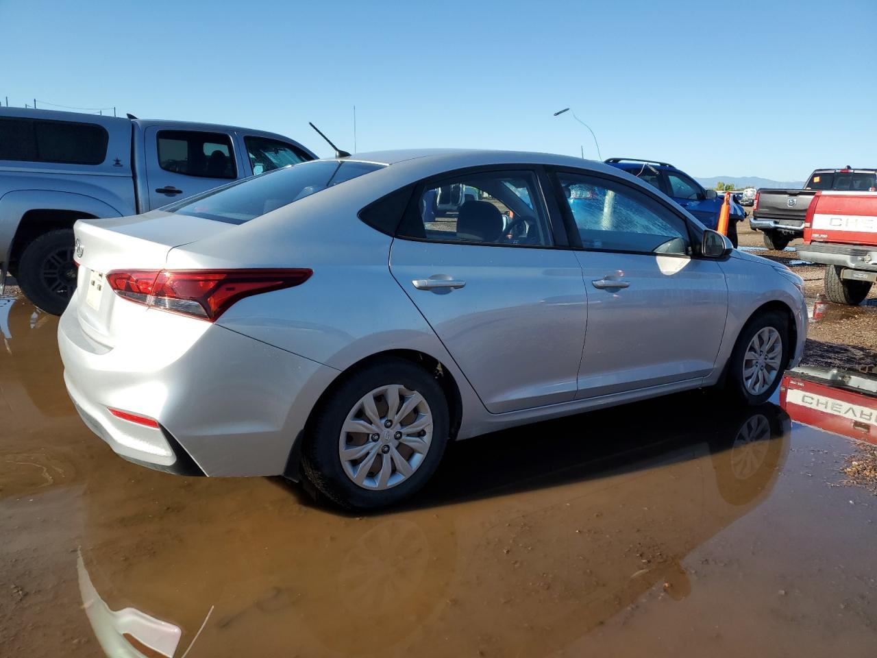 2018 Hyundai Accent Se - Image 3
