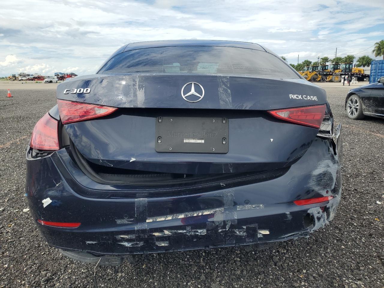 2022 Mercedes-Benz C 300 - Фото 6