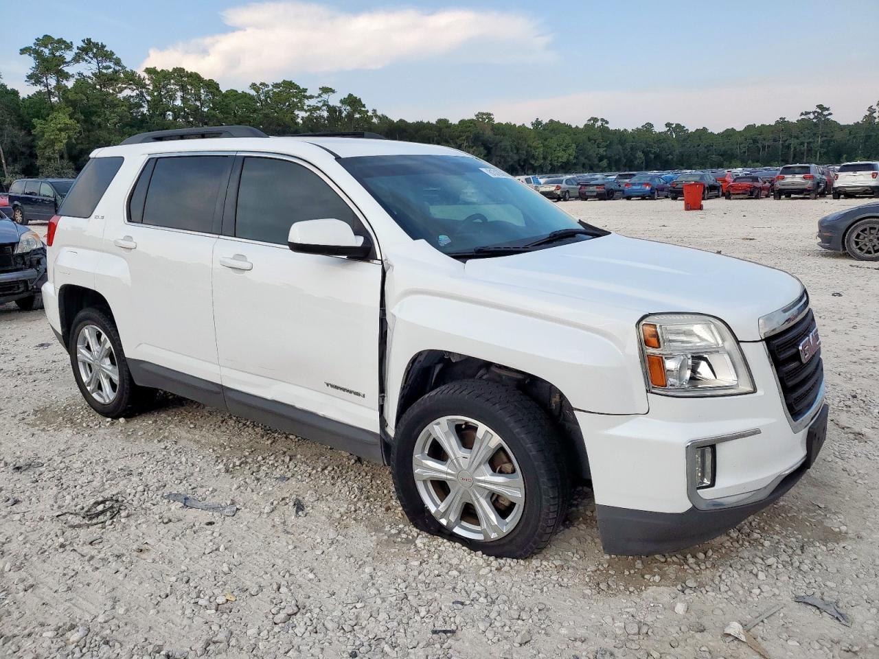 2017 GMC Terrain Sle - Image 4
