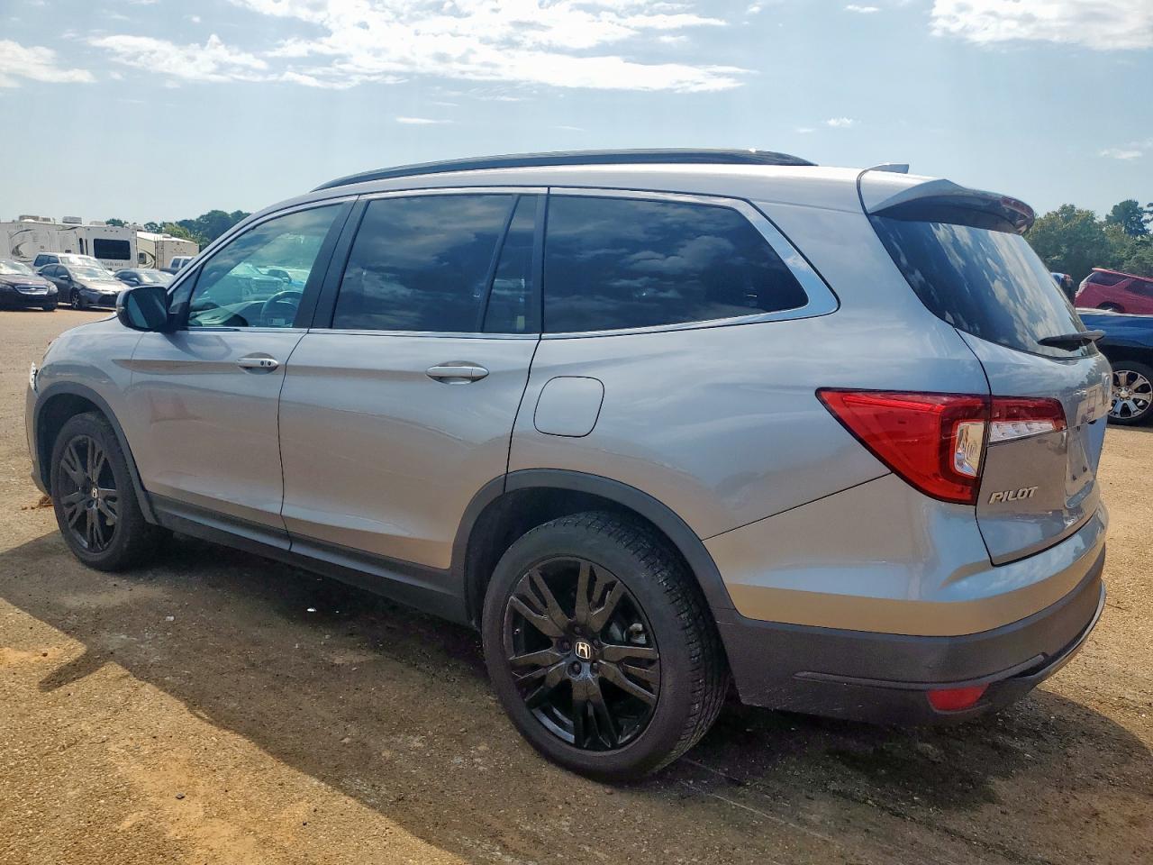 2021 Honda Pilot Se - Фото 2