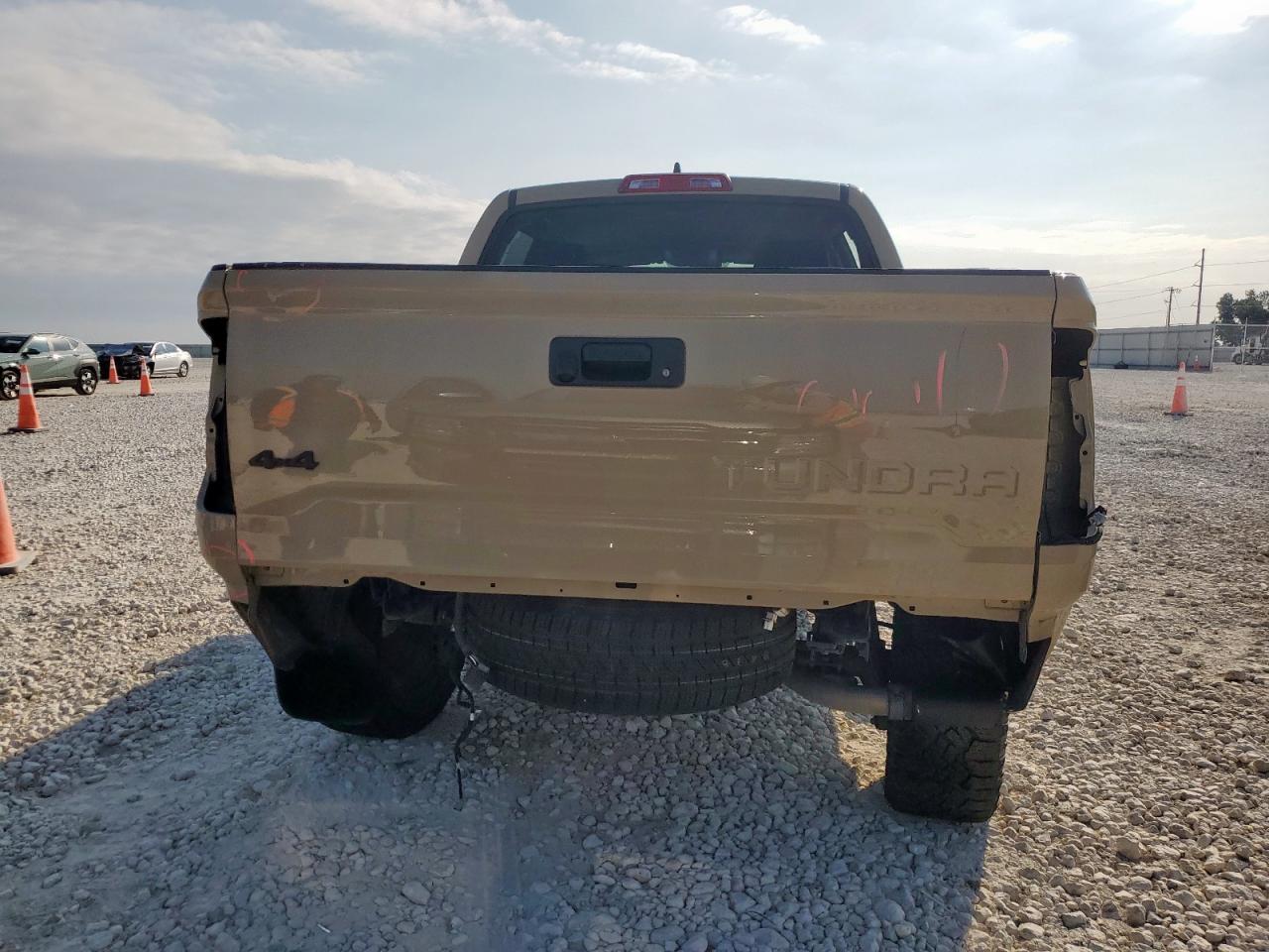 2020 Toyota Tundra Crewmax Sr5 - Фото 6