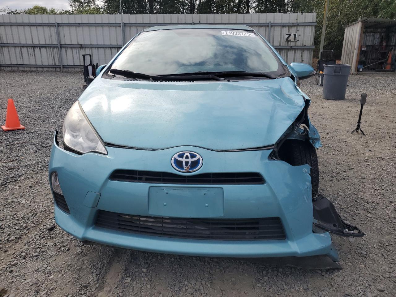 2013 Toyota Prius C - Image 5