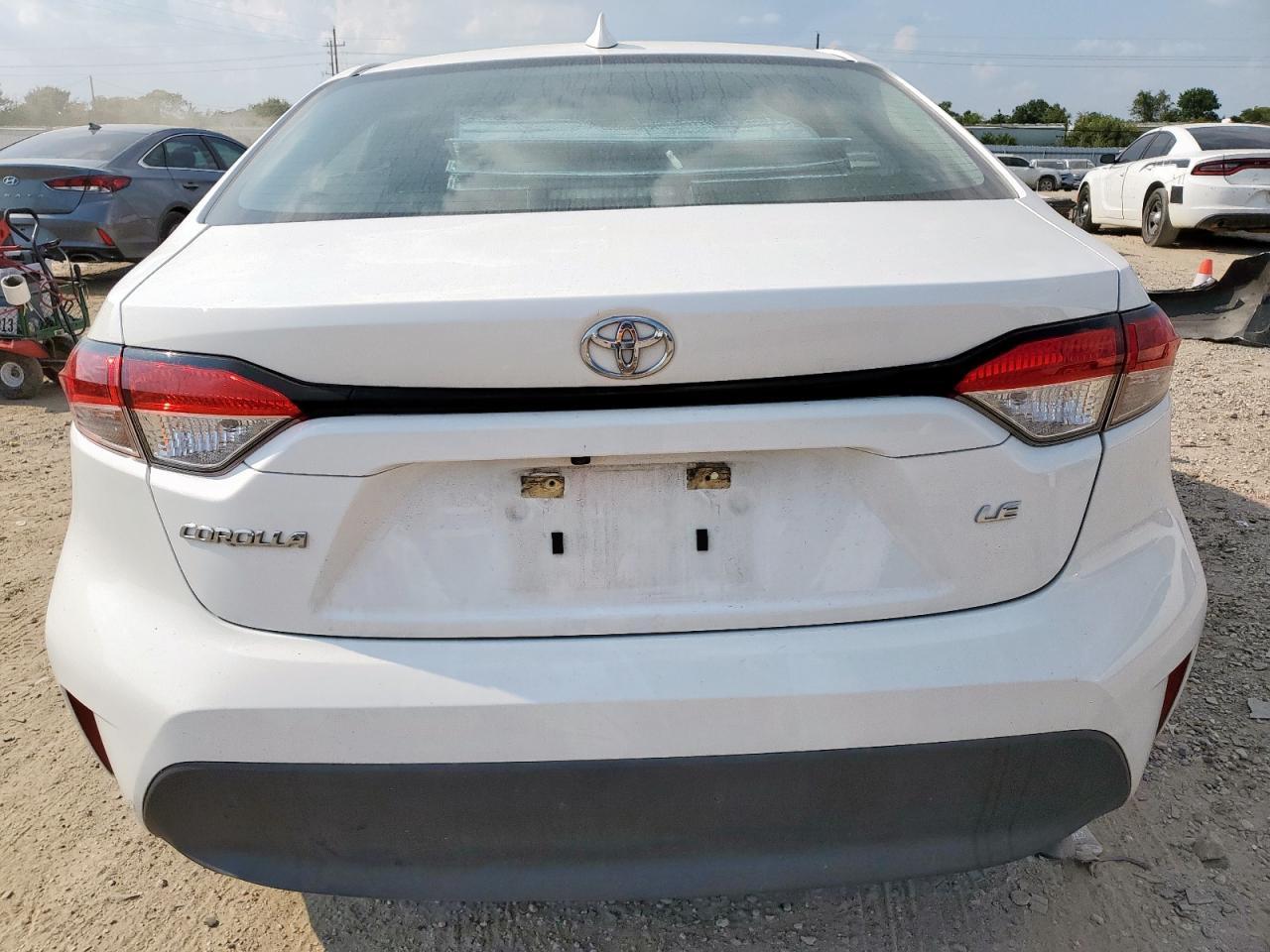 2023 Toyota Corolla Le - Image 6