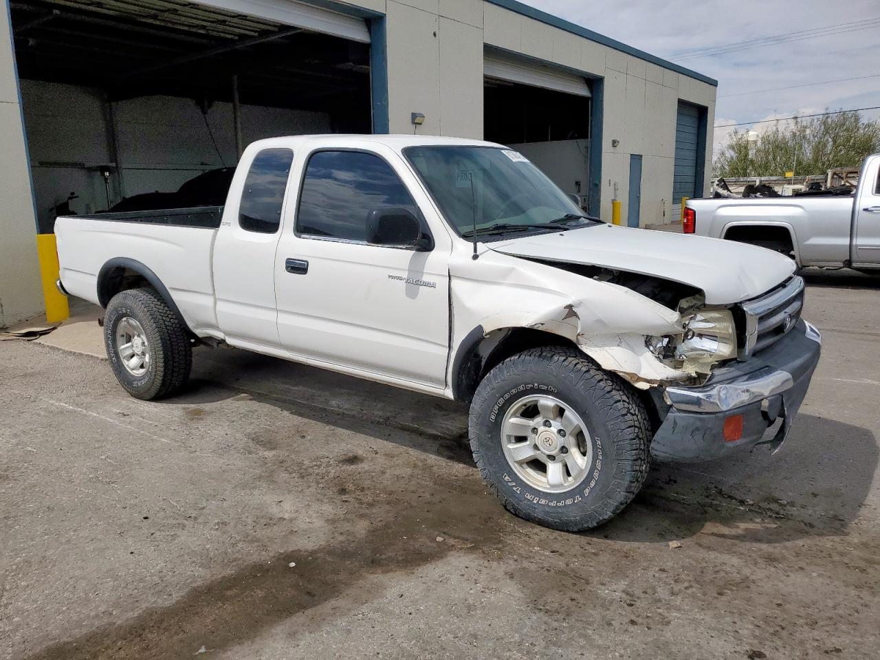 2000 Toyota Tacoma Xtracab - Фото 4