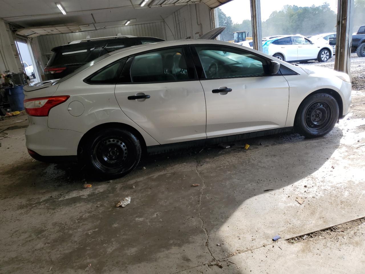 2013 Ford Focus S - Image 3