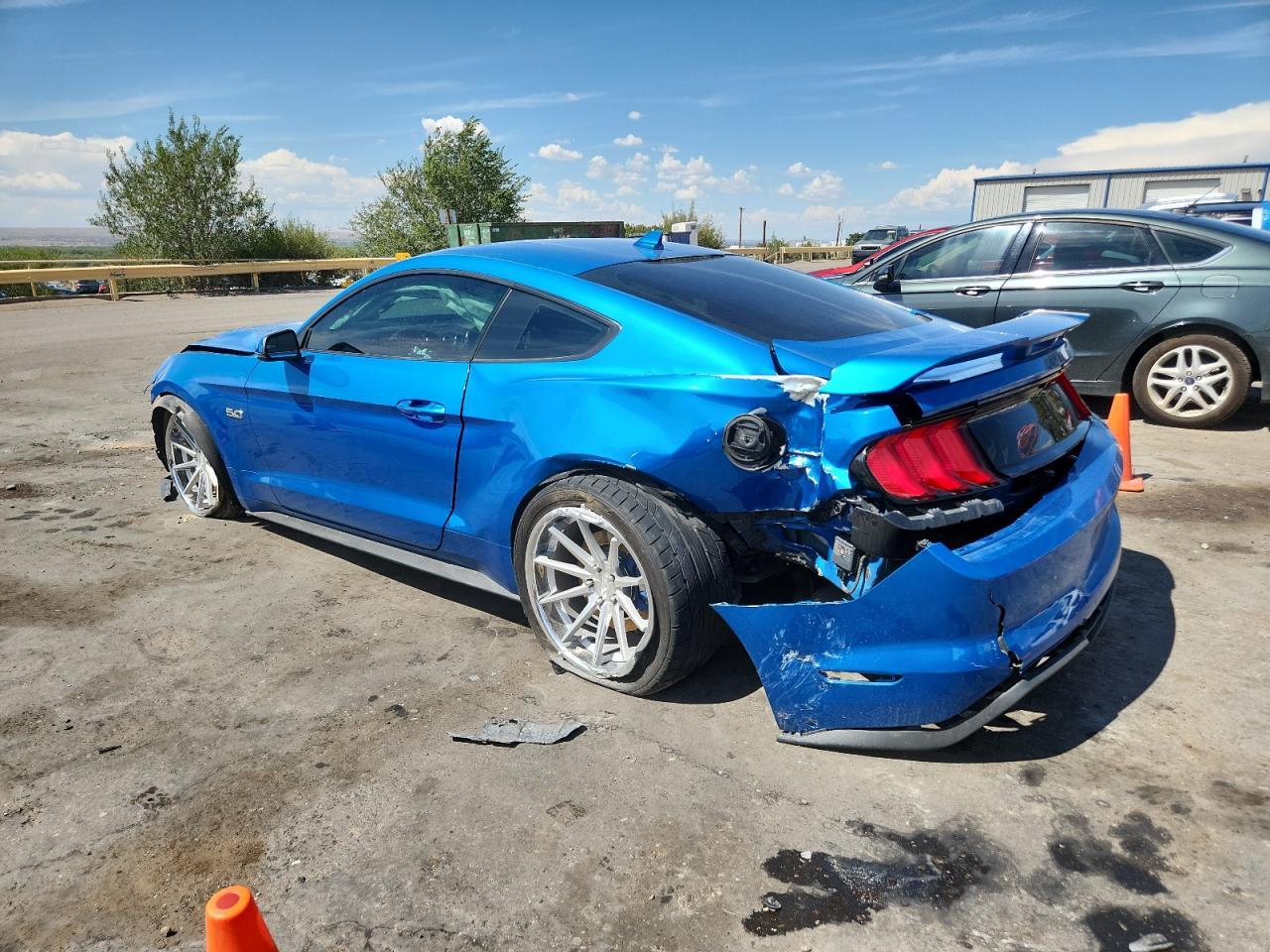 2021 Ford Mustang Gt - Image 2