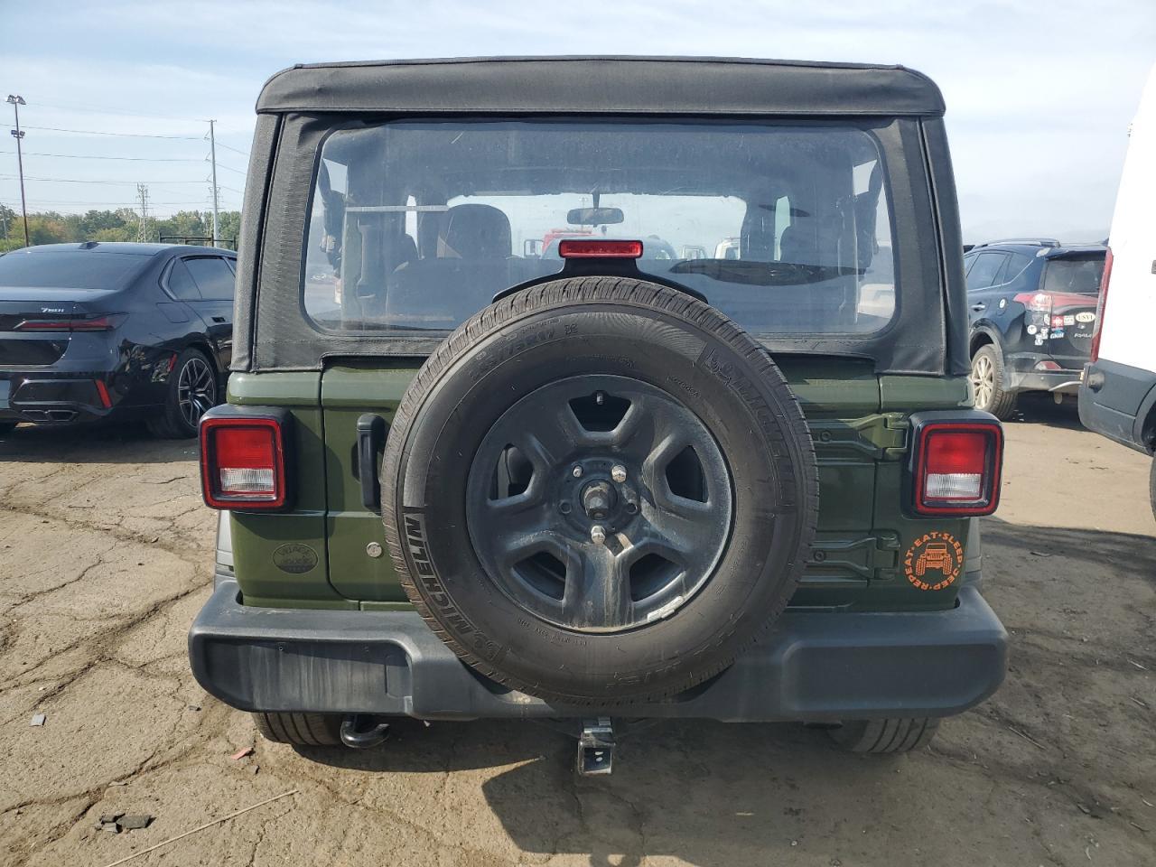 2021 Jeep Wrangler Sport - Фото 6