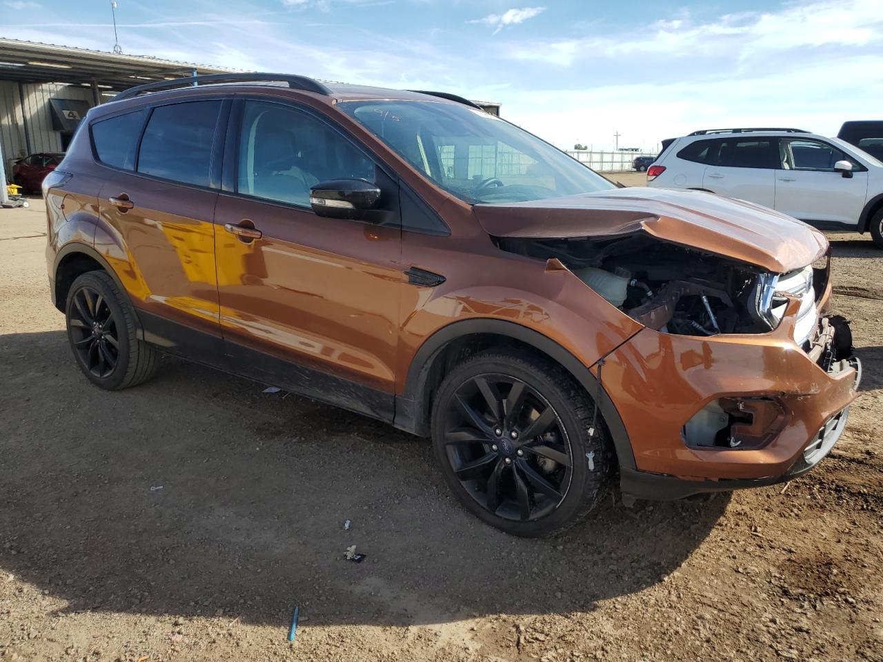 2017 Ford Escape Titanium - Фото 4