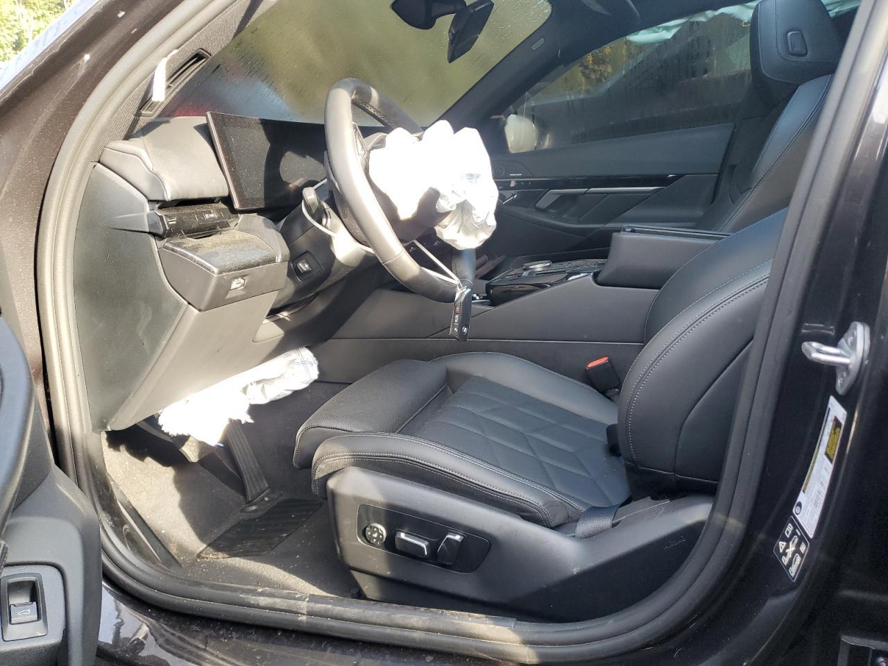 2024 BMW 530 Xi - Фото 7