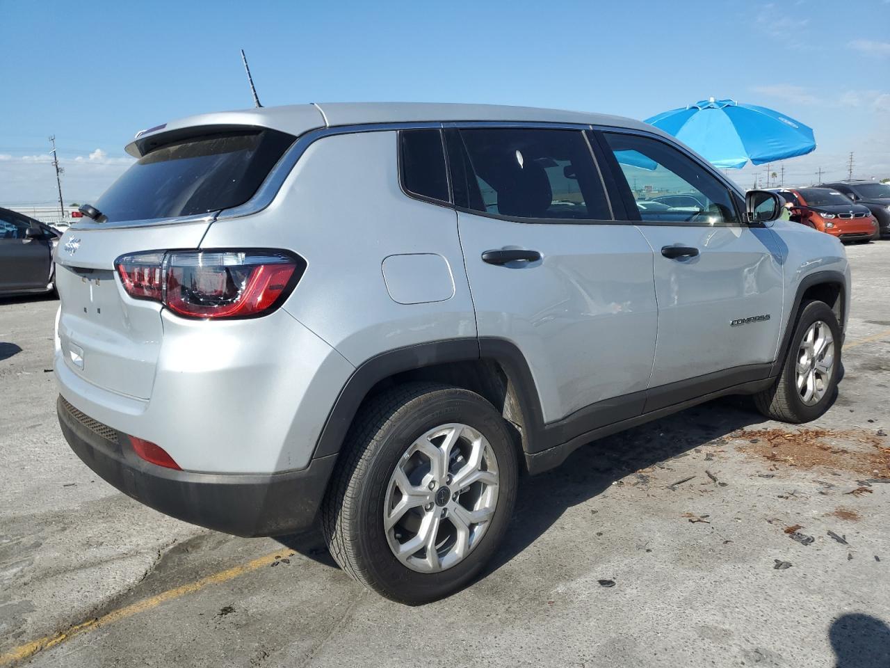 2025 Jeep Compass Sport - Image 3