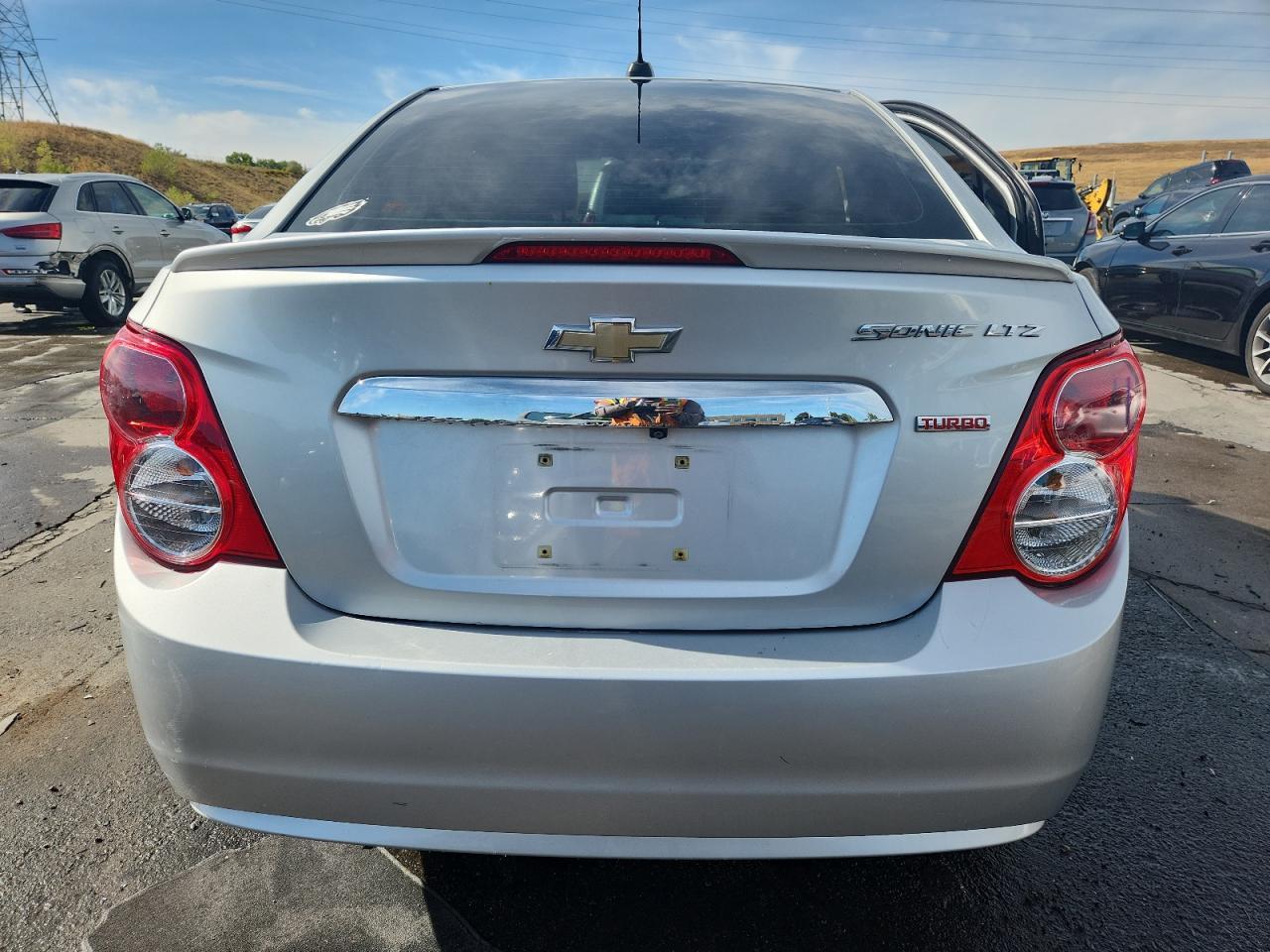 2016 Chevrolet Sonic Ltz - Image 6