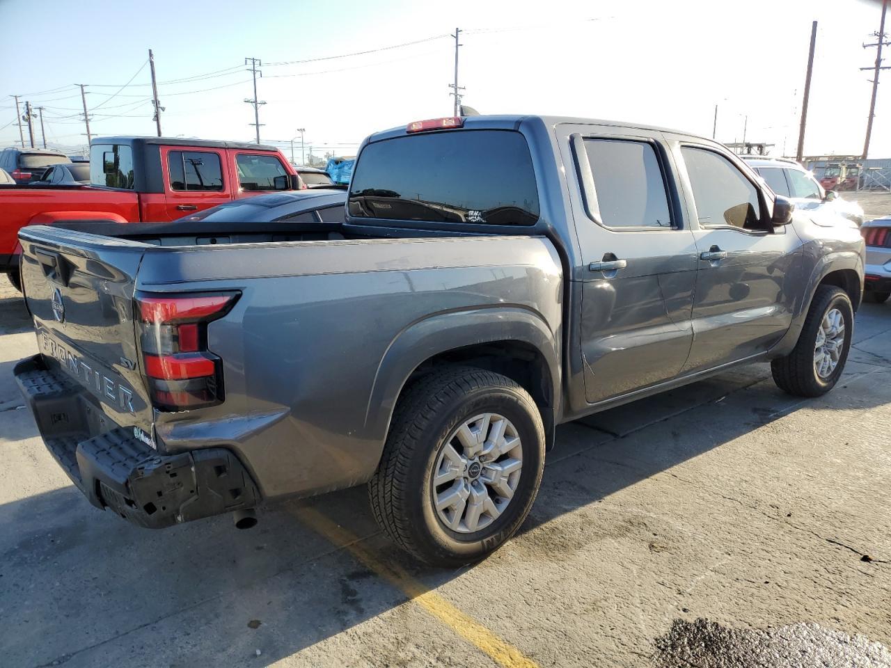 2022 Nissan Frontier S - Image 3