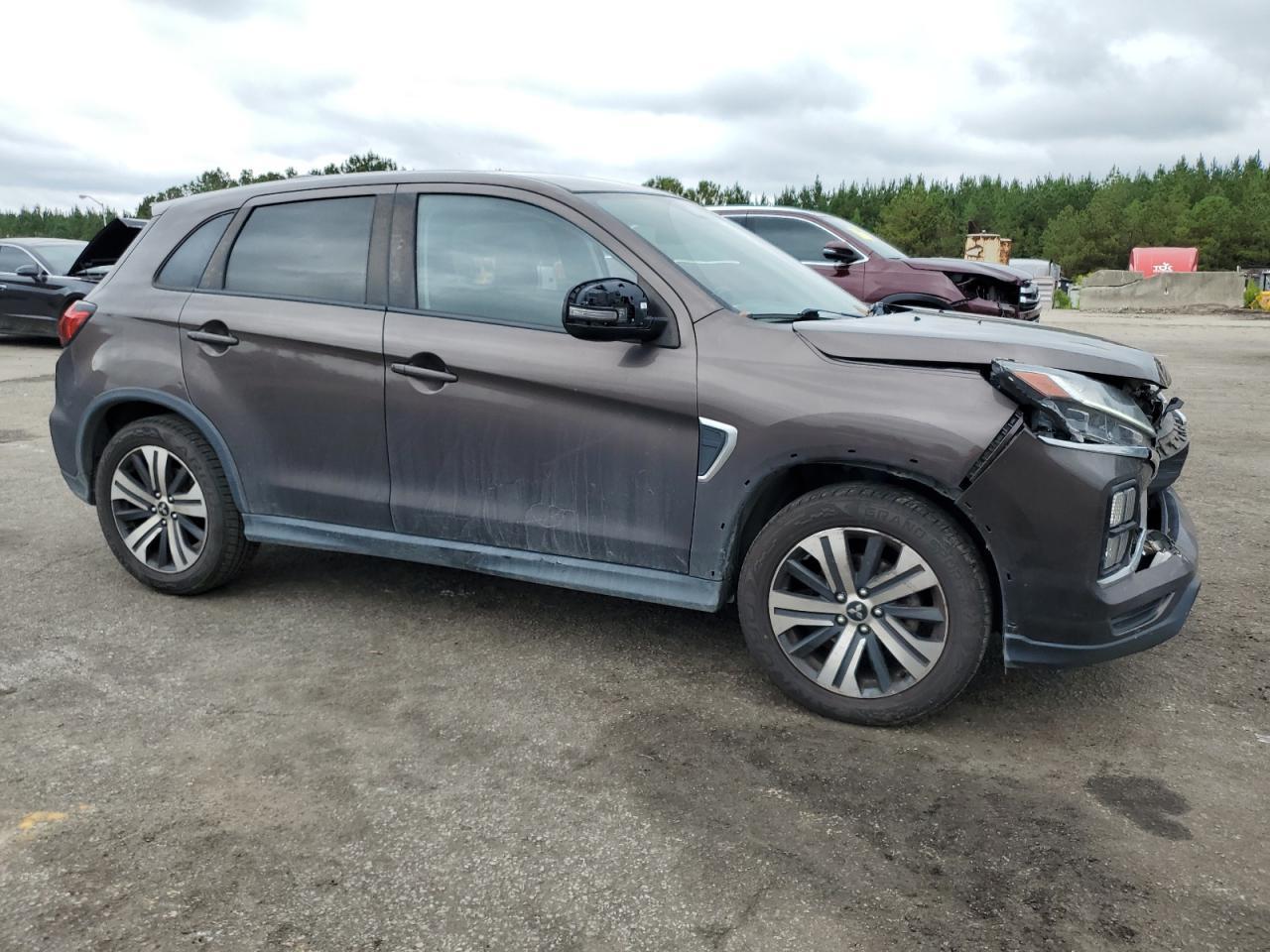 2021 Mitsubishi Outlander Sport Se - Фото 4