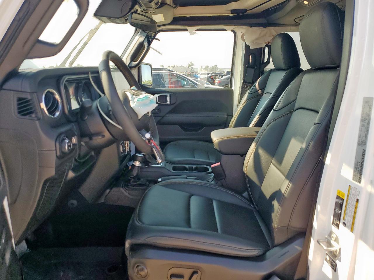 2025 Jeep Gladiator Sport - Фото 7