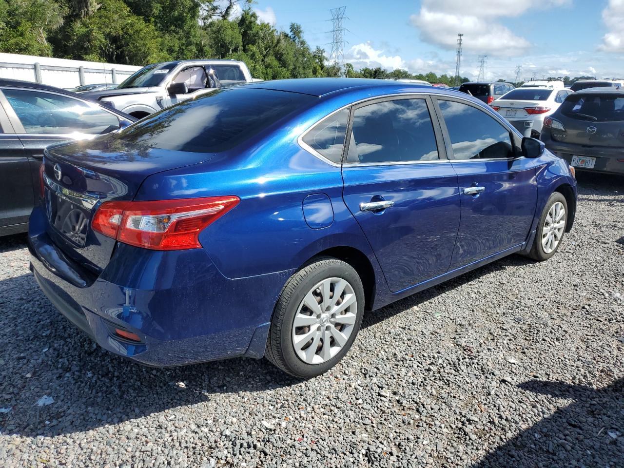2019 Nissan Sentra S - Фото 3