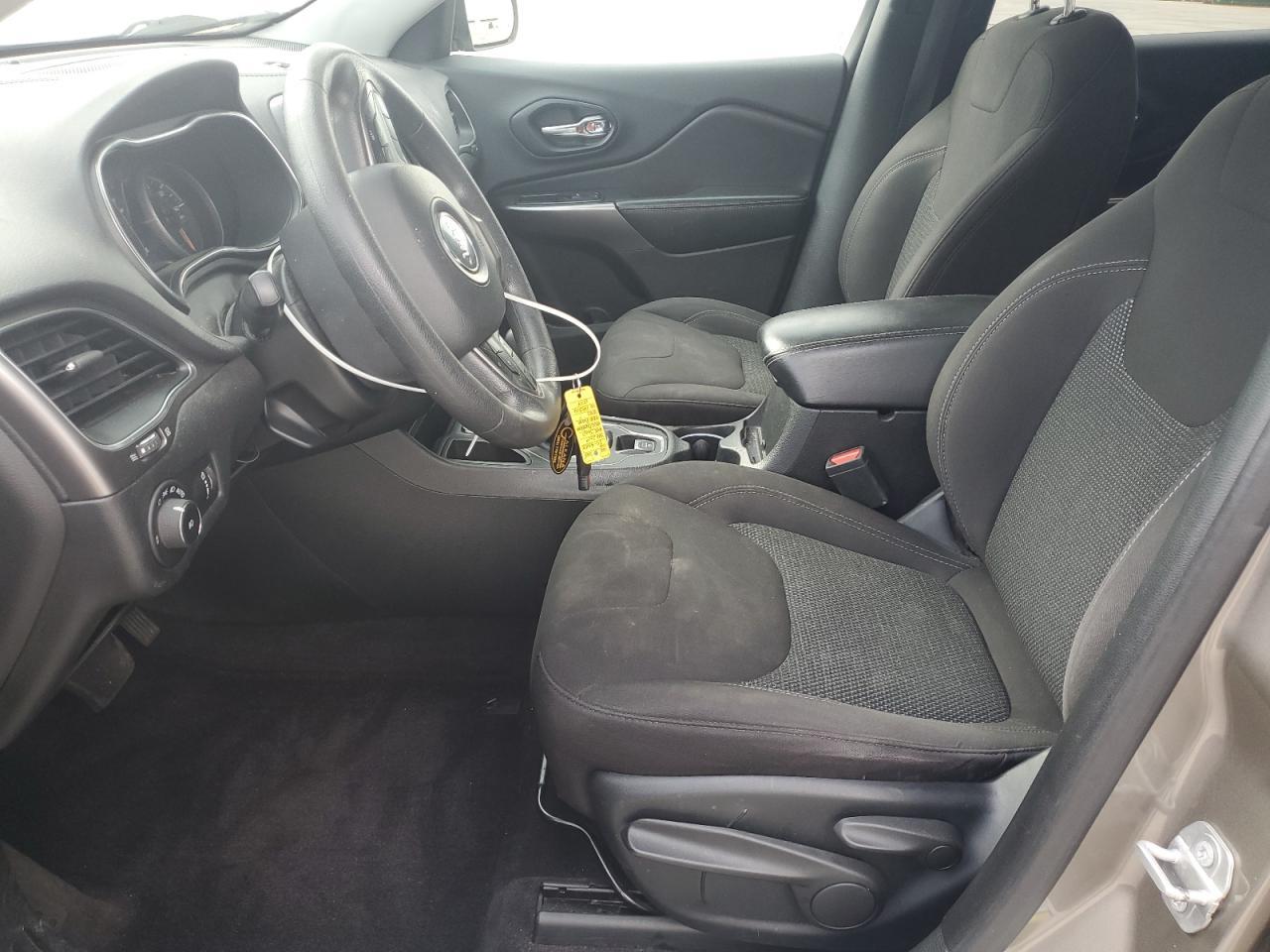 2019 Jeep Cherokee Latitude - Фото 7