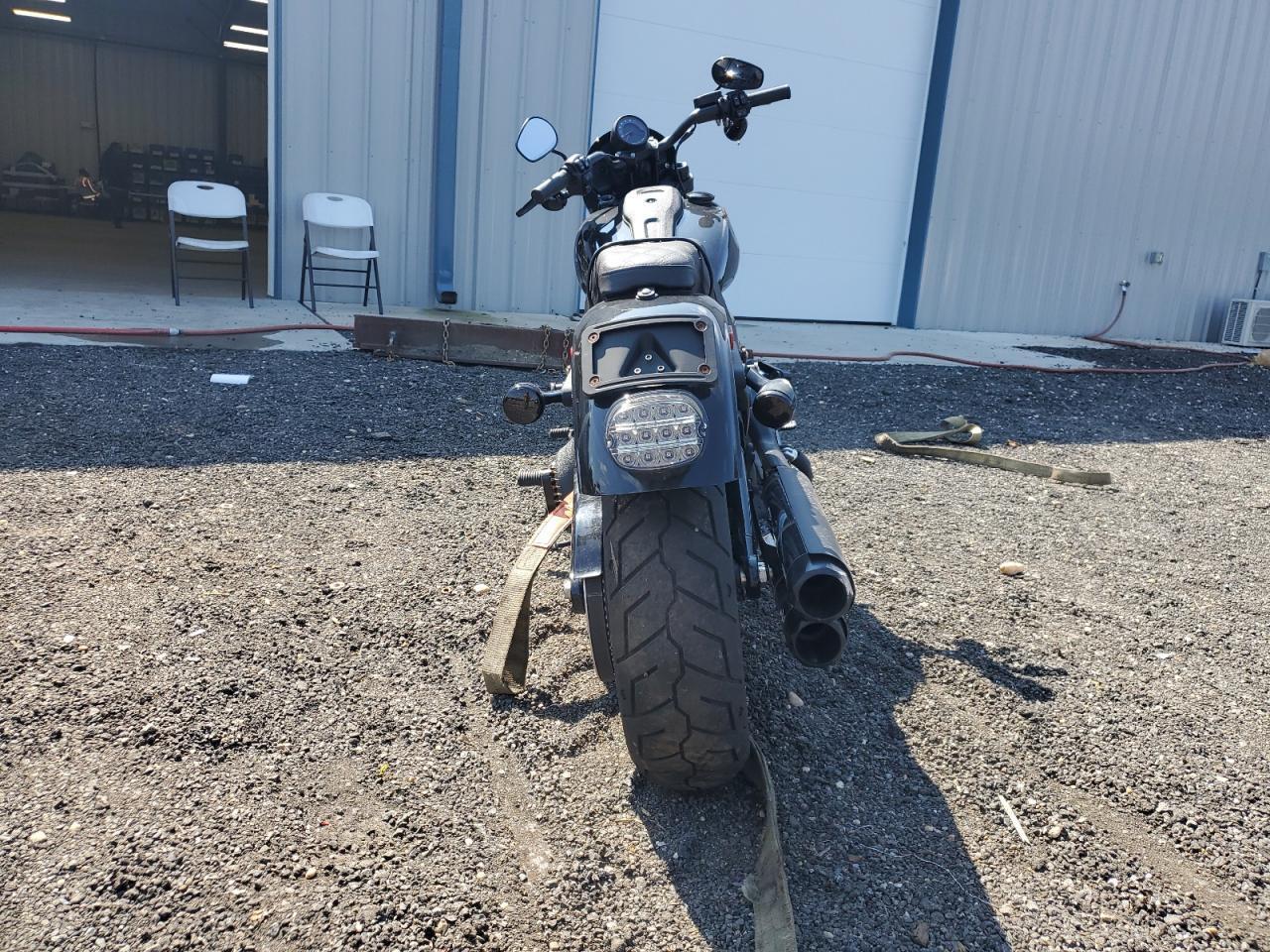 2023 Harley-Davidson Fxlrs - Фото 4