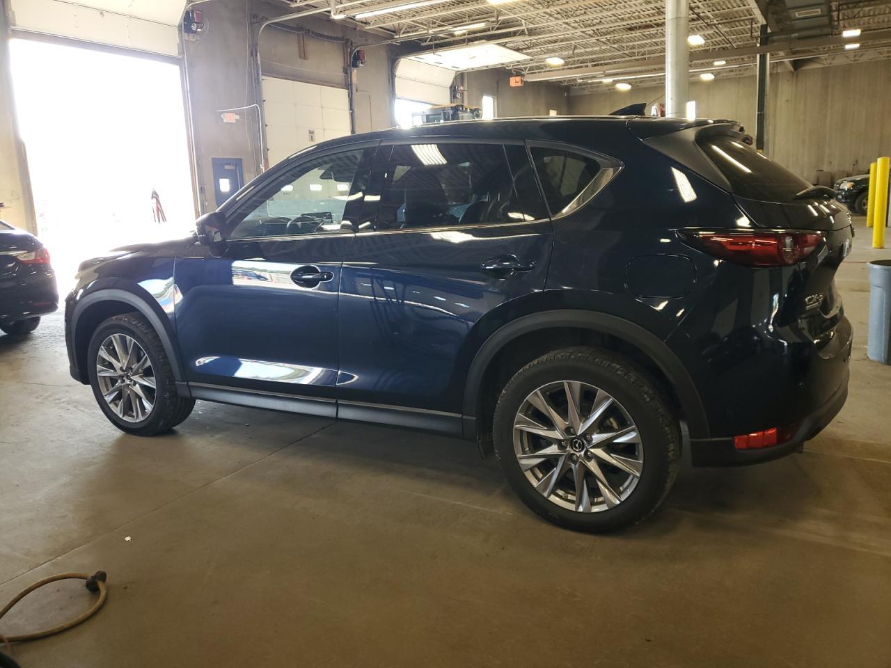 2021 Mazda Cx-5 Signature - Фото 2