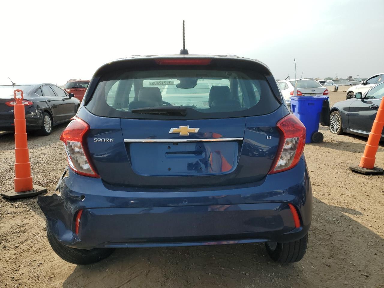 2022 Chevrolet Spark 2Lt - Фото 6