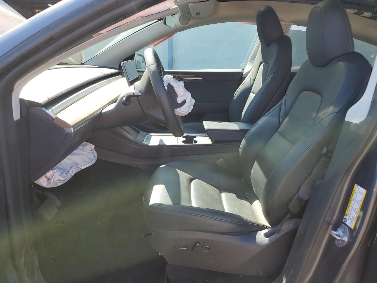 2023 Tesla Model Y - Фото 7