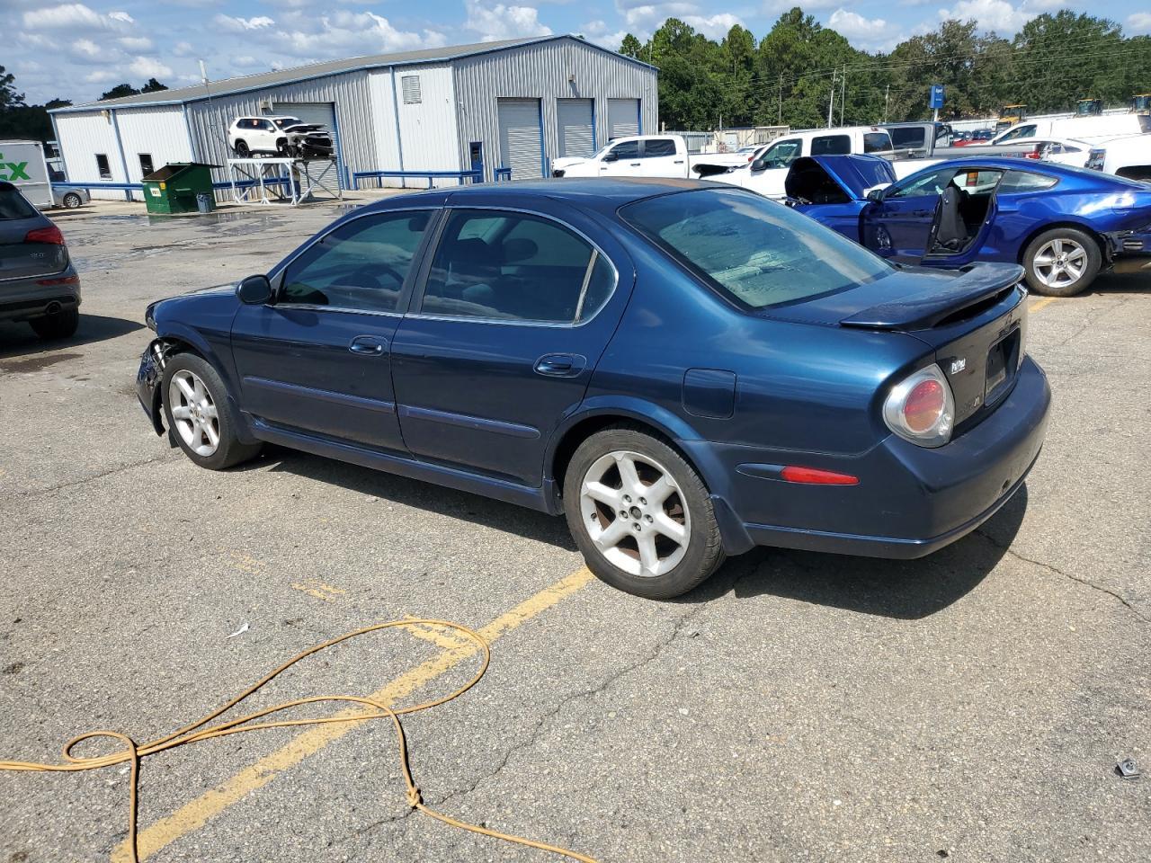 2002 Nissan Maxima Gle - Фото 2