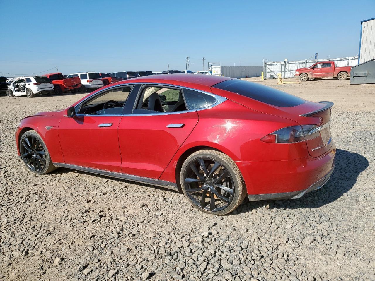 2014 Tesla Model S - Фото 2