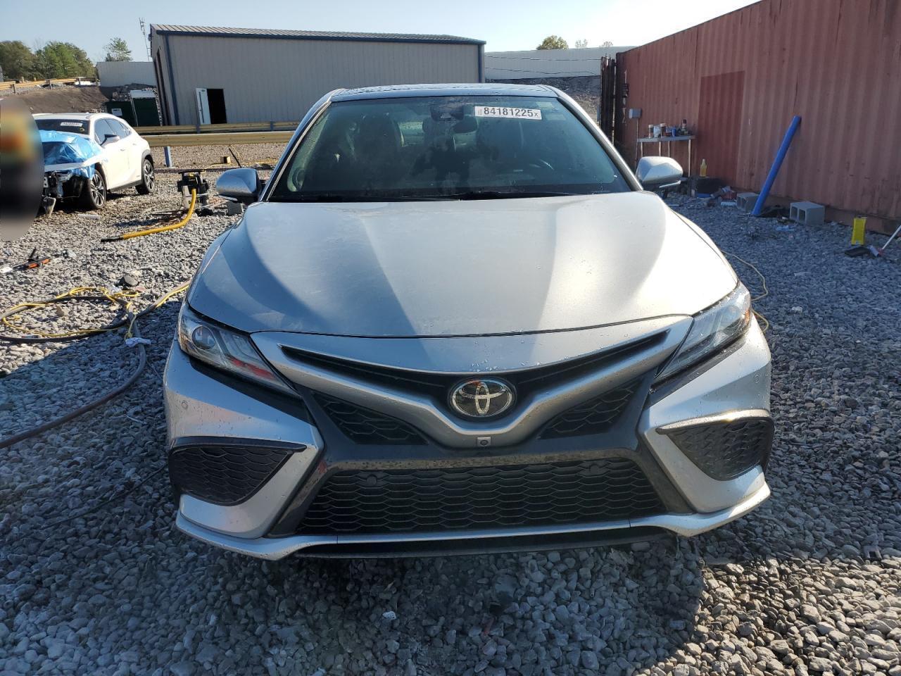 2021 Toyota Camry Xse - Фото 5