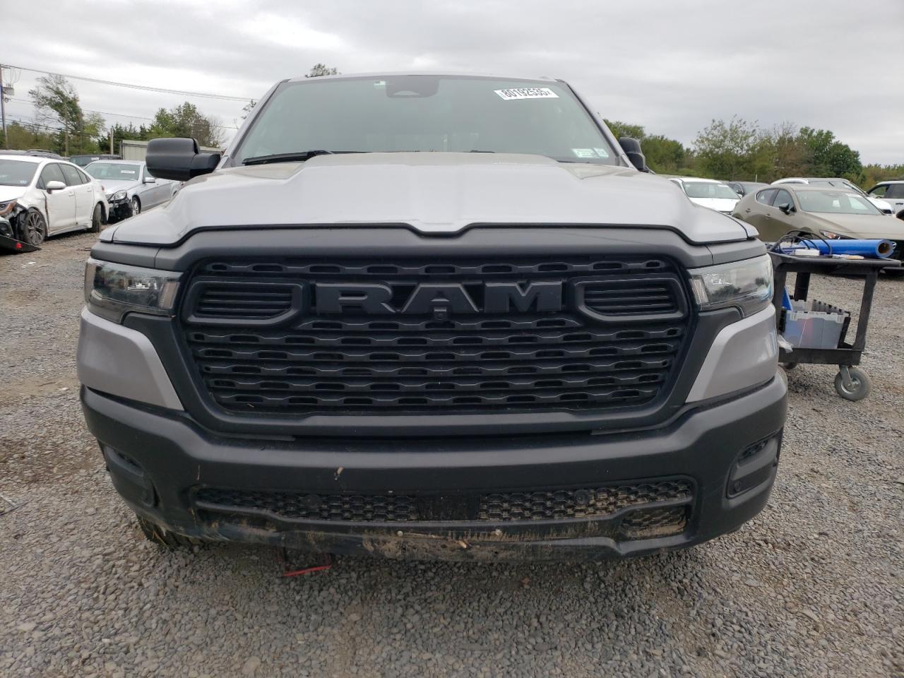 2025 Ram 1500 Tradesman - Фото 5