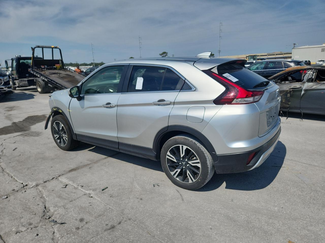 2024 Mitsubishi Eclipse Cross Se - Фото 2