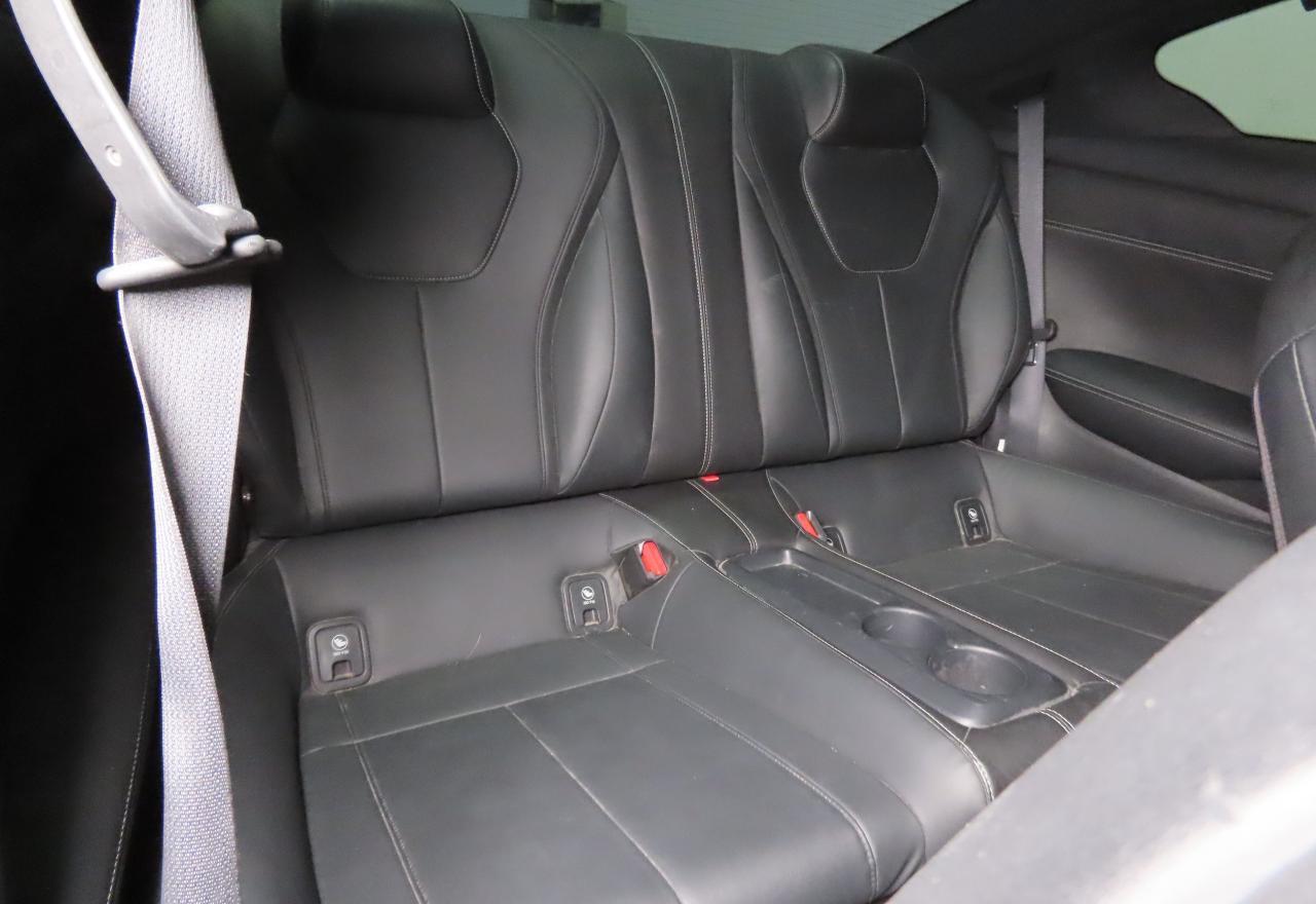 2017 Infiniti Q60 Premium - Image 6