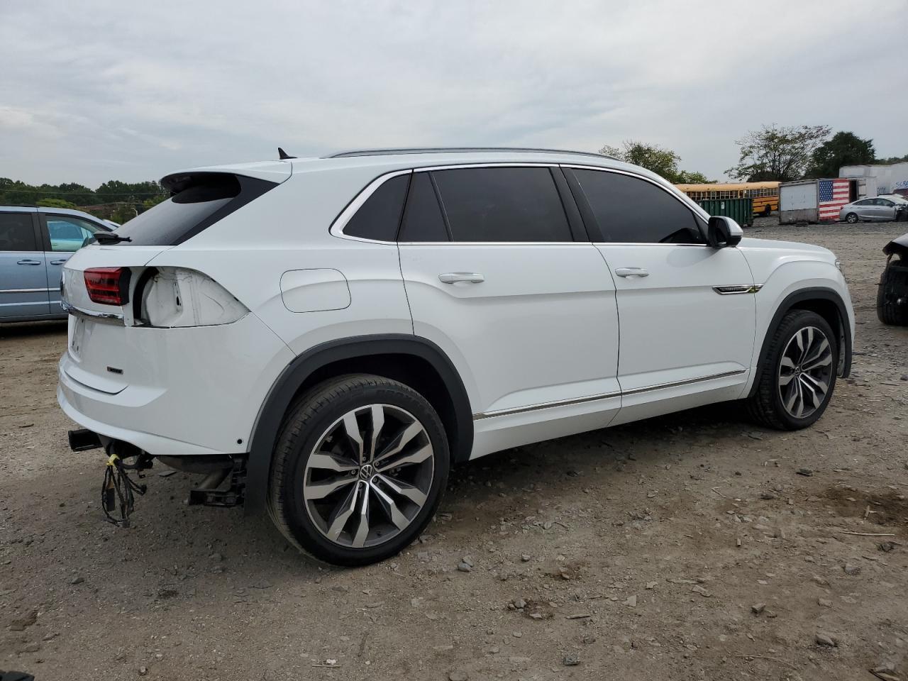 2021 Volkswagen Atlas Cross Sport Sel Premium R-Line - Фото 3