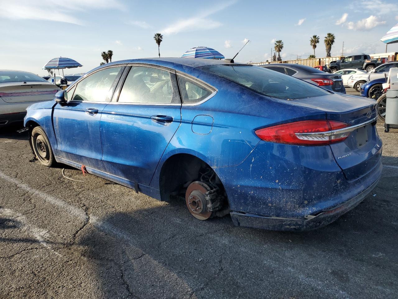 2017 Ford Fusion Se - Фото 2