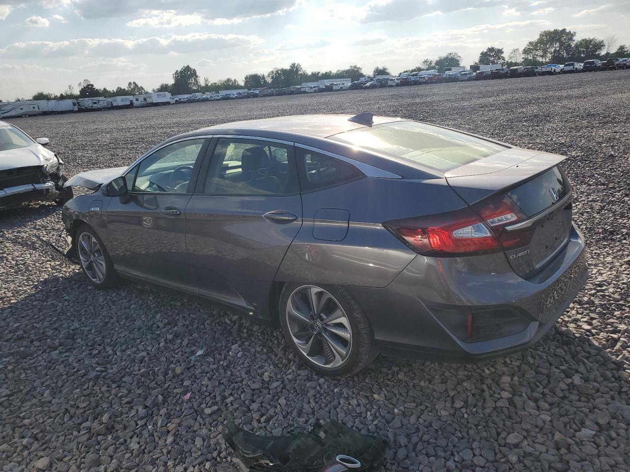 2020 Honda Clarity Touring - Фото 2