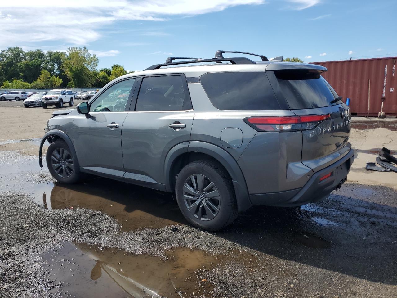 2022 Nissan Pathfinder Sv - Image 2