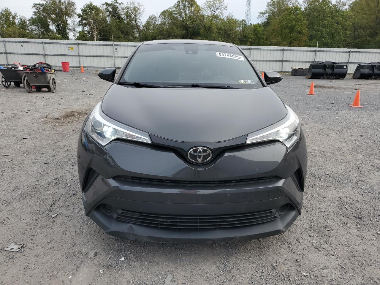 2019 Toyota C-Hr Xle - Фото 5