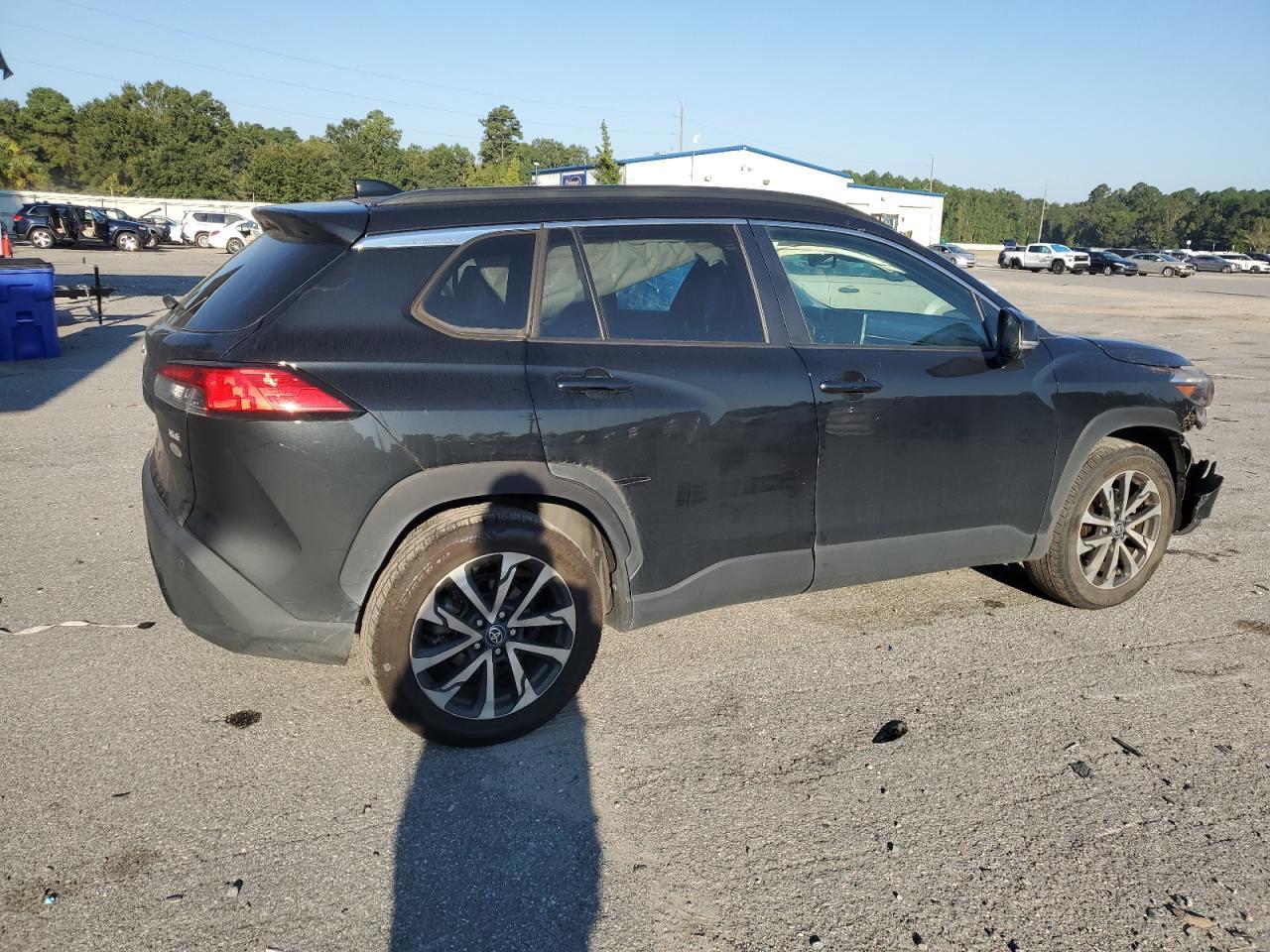 2022 Toyota Corolla Cross Xle - Фото 3