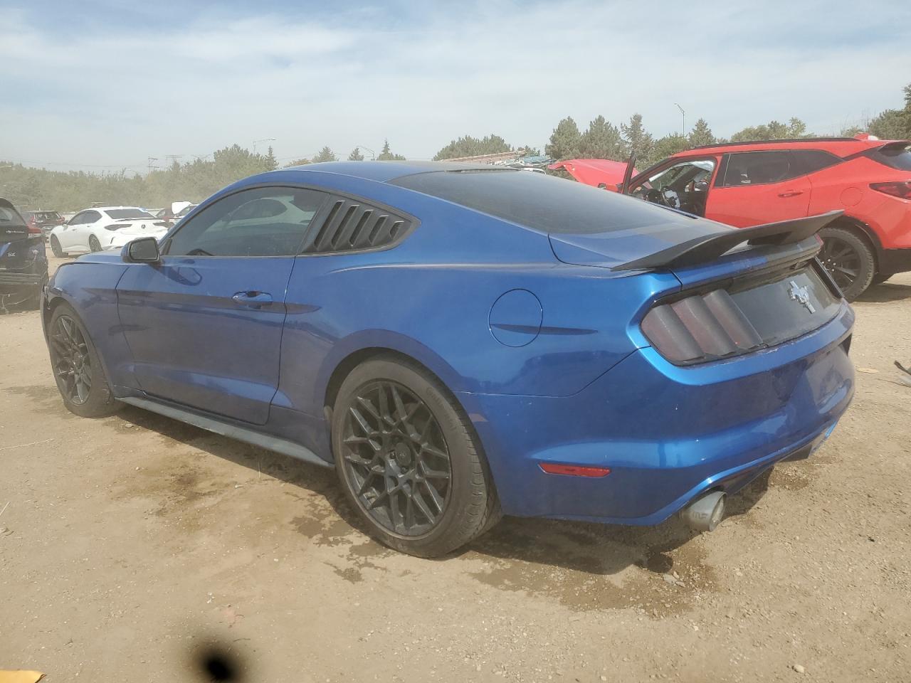 2017 Ford Mustang - Фото 2
